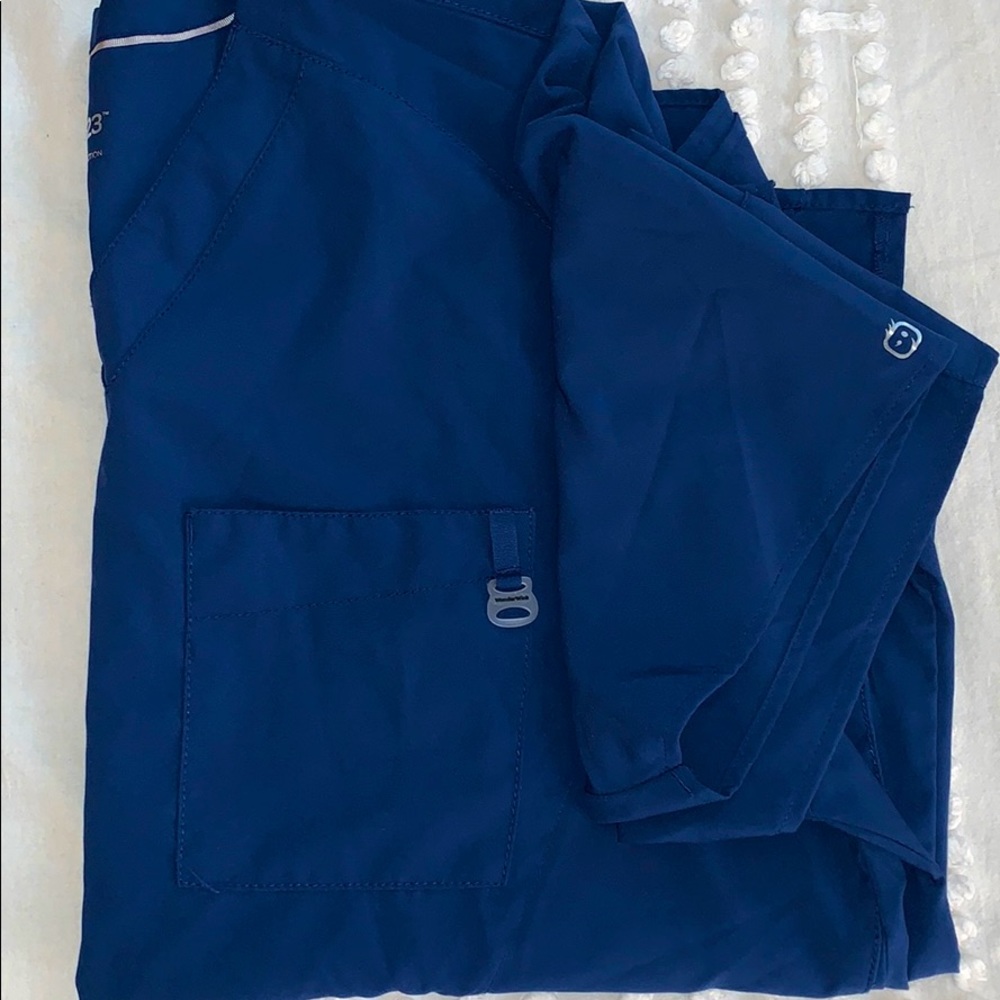 NWOT - Wonderwink Scrubs Men’s Top
